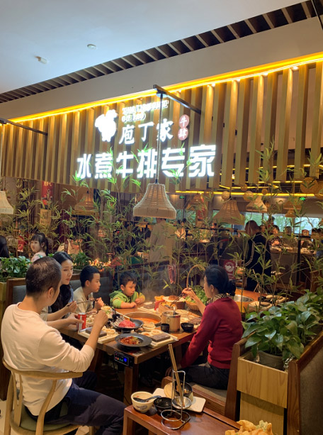 創(chuàng)業(yè)開(kāi)火鍋加盟店，看懂這些就穩(wěn)了